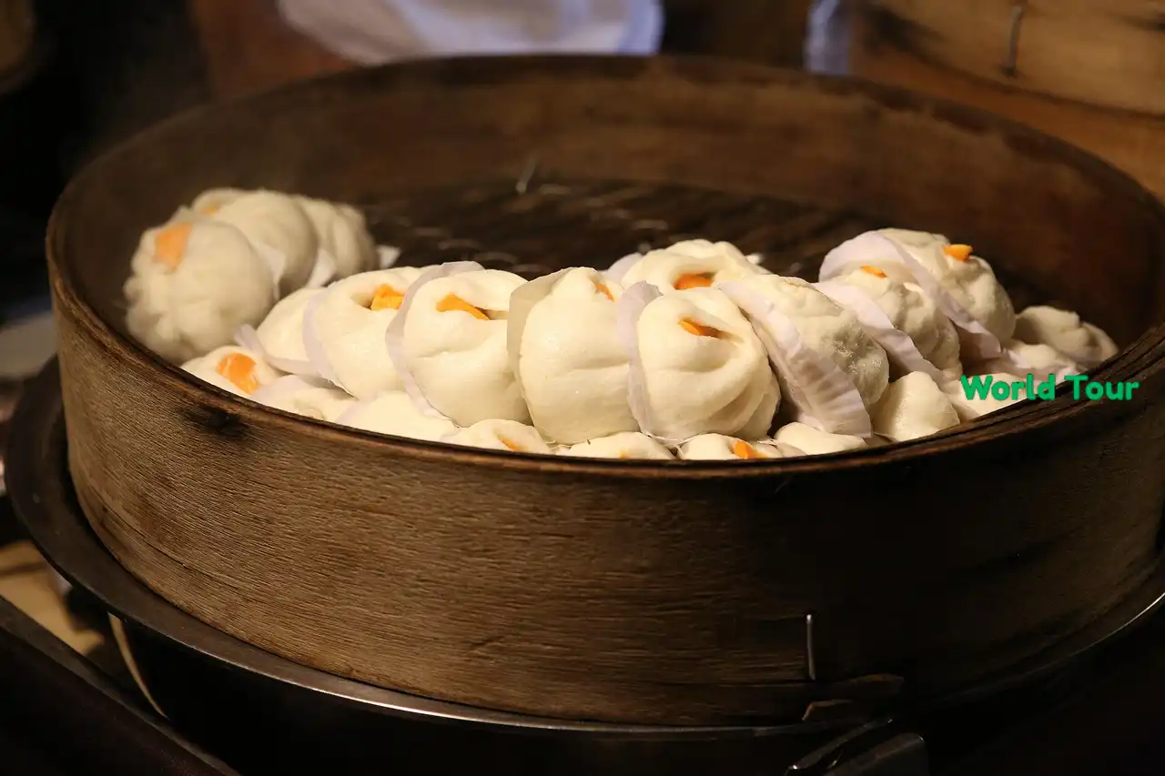 Bangkok Street Food Paradise: Your Ultimate Guide to 10 Must-Try Dishes (With Secret Local Spots!)