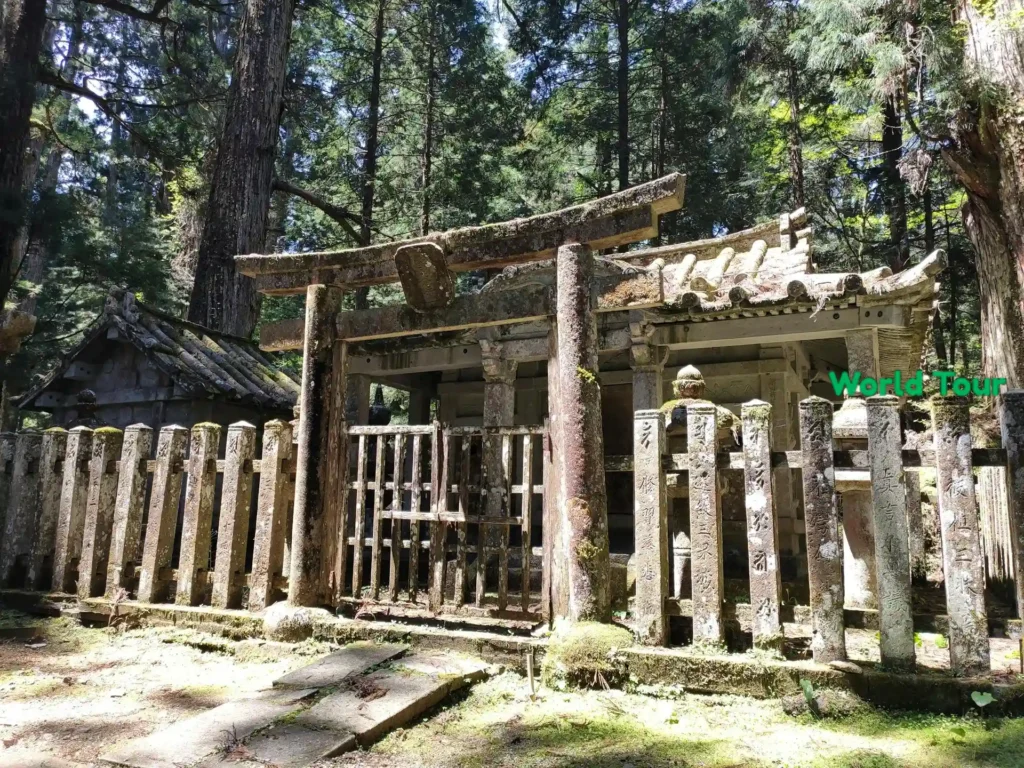 mount-koya-temple